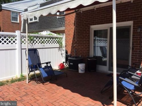 710 Hardwick Pl, York, PA 17404-1965
