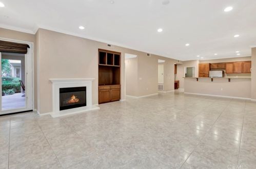 360 Quail Rdg, Irvine CA  92603-4229 exterior