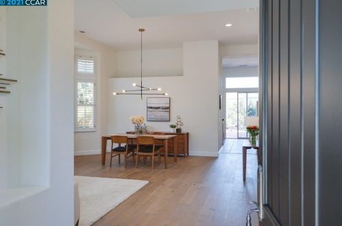 209 Cascadas Ct, San Ramon, CA 94583-5361