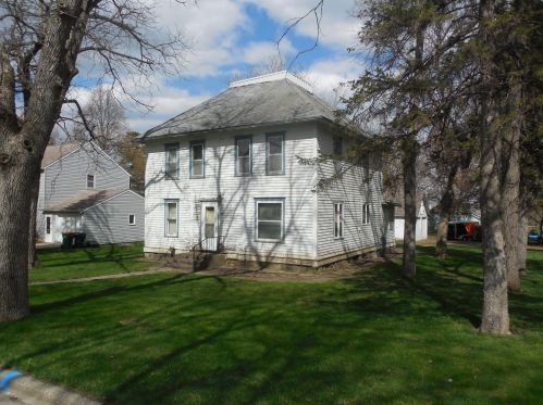 304 Bruce St, Ivanhoe, MN 56142-9790