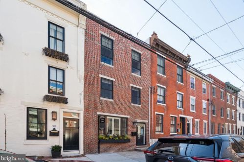 630 Catharine St, Philadelphia PA  19147-2937 exterior