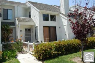 97 Briarglen, Irvine CA  92614-7543 exterior