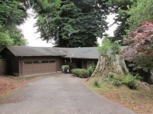 55 Robert Ct, Arcata, CA 95521-5200