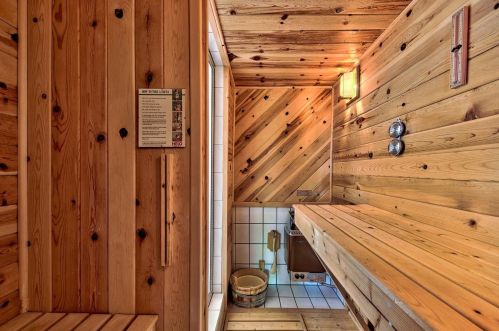 13308 Ski Slope Way, Truckee CA  96161-7005 exterior