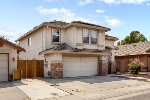 8222 Adelbert Way, Elk Grove, CA 95624-4113
