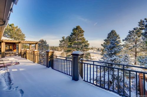 8385 Sunburst Trl, Parker CO 80134-6919 exterior