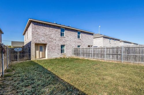 805 College, Princeton TX 75407-6734 exterior