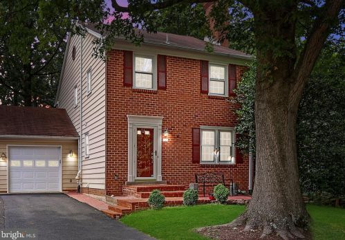 727 Campbell Way, Herndon, VA 20170-5444