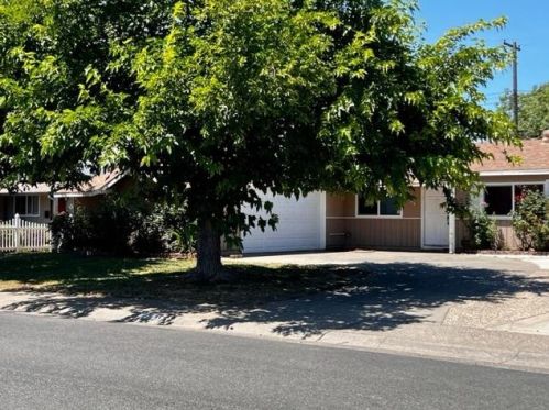 10535 Marcel Way, Rancho Cordova, CA 95670-5567
