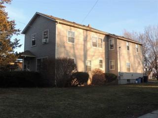 301 6th St, Belvidere, IL 61008-5307