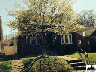 1421 Grove St, Huntington WV  25701-4027 exterior