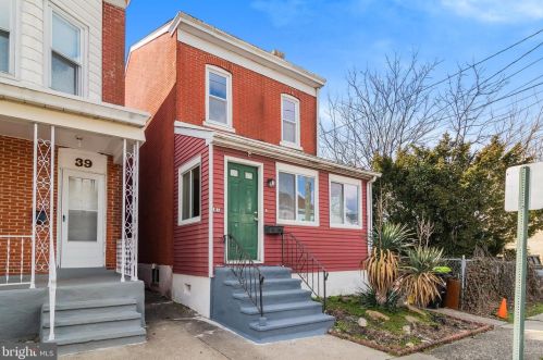 41 Stout Ave, Trenton, NJ 08638-3827