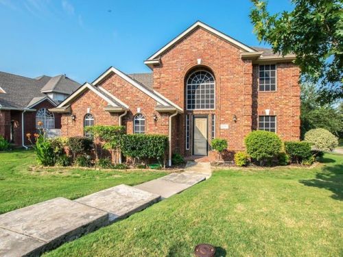 1290 Crestcove Dr, Rockwall, TX 75087-3172
