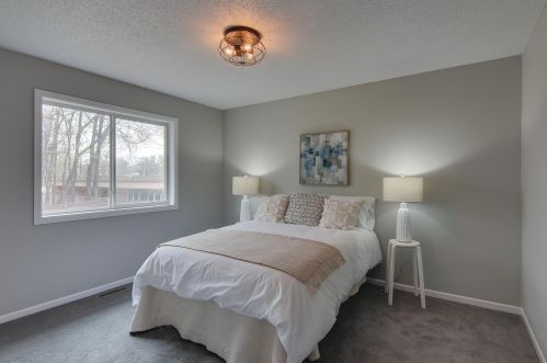 1821 103rd Ave, Minneapolis MN  55433-4745 exterior