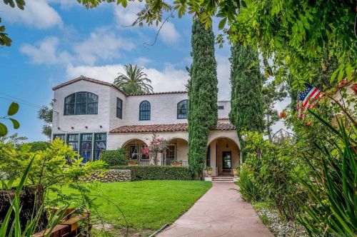 4640 Massachusetts St, San Diego, CA 92116-1035