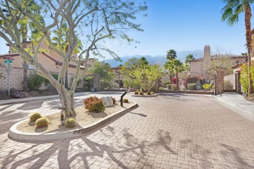 1798 Miro Ct, Palm Springs, CA 92264-6805