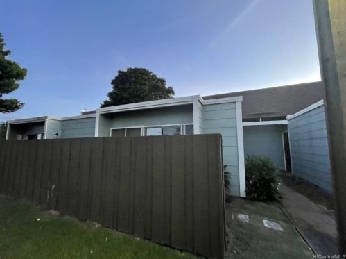94563 Makohilani St, Mililani, HI 96789-2217