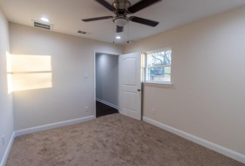 1624 Elizabeth Dr, Garland TX 75042-8421 exterior