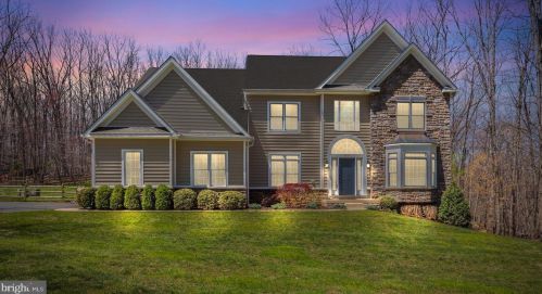 2302 Red Stone Ct, Street, MD 21154-1044