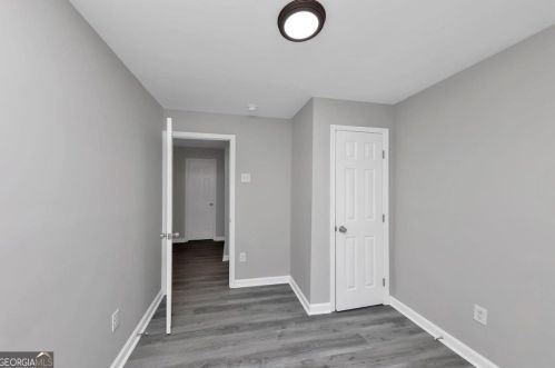 2260 Baywood Dr, Atlanta GA  30315-6534 exterior
