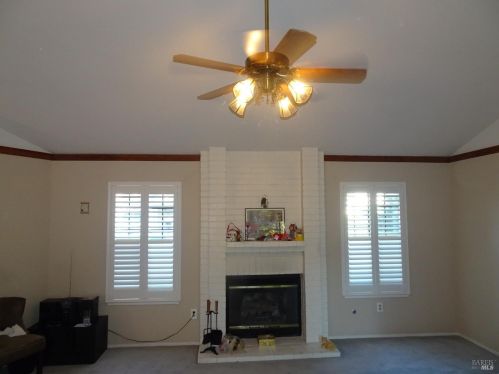 195 Bighorn Ct, Vacaville CA  95687-3438 exterior