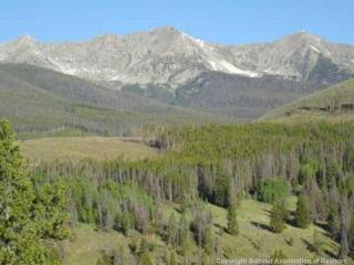 581 Fairview Blvd, Breckenridge CO  80424-8912 exterior