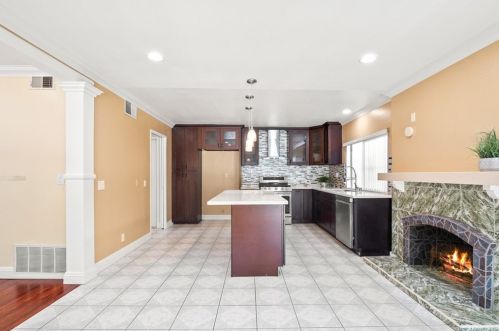 1570 Tedmar Ave, Anaheim CA  92802-1346 exterior