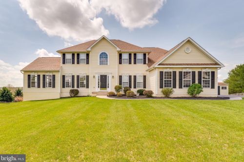 288 Fraser Ct, Charles Town WV  25414-5463 exterior