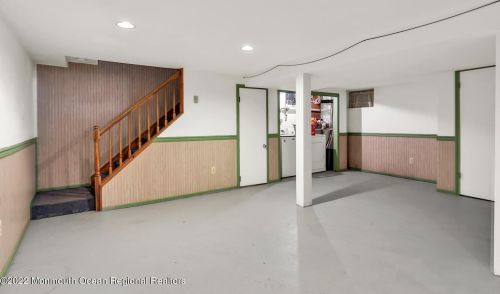 13 Jefferson St, Tinton Falls NJ 07701-5751 exterior