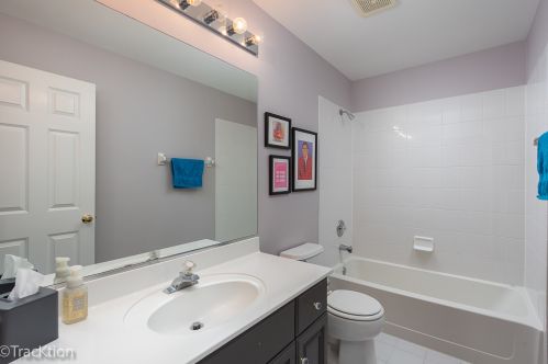 3423 Parliament Ln, Naperville IL  60564-4659 exterior