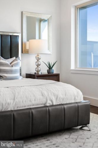 1344 19 St, Philadelphia PA  19146-4665 exterior