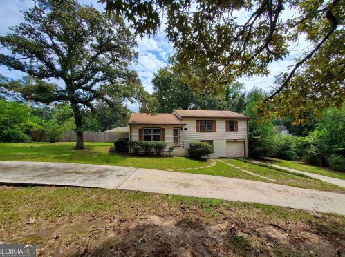 107 Stanley Ter, Warner Robins, GA 31088-3939