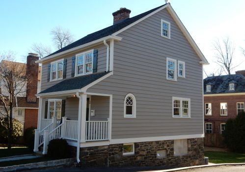 8 Bolling Pl, Greenwich CT  06830-6537 exterior