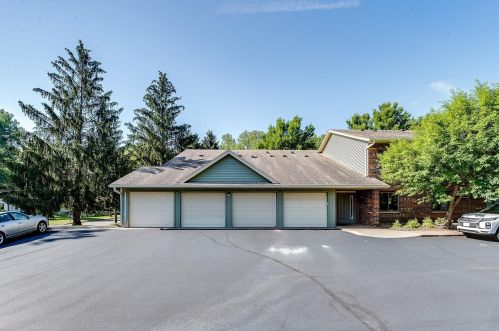 1601 Cohansey St, Saint Paul MN  55117-3546 exterior