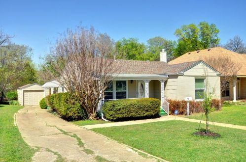3424 Biddison St, Fort Worth TX  76109-2804 exterior