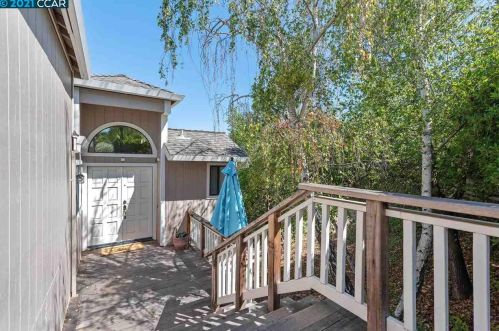 502 Daisy Pl, Concord, CA 94523-1623
