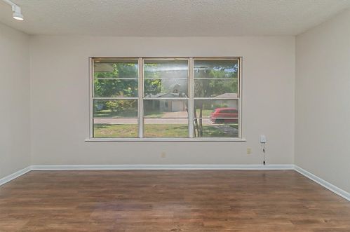 5441 Mcconnell Dr, Fort Worth TX  76134-1005 exterior