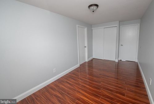 1865 Greymont St, Philadelphia PA  19116-3829 exterior