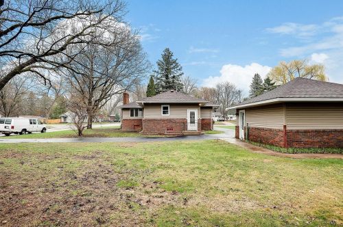 1848 4th St, Saint Paul MN  55110-3165 exterior