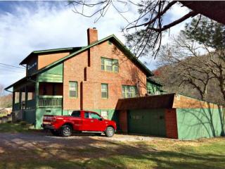2506 Mendota Rd, Mendota, VA 24270-2018