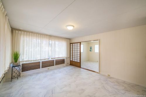 3456 Campbell Ave, Honolulu, HI 96815-4158