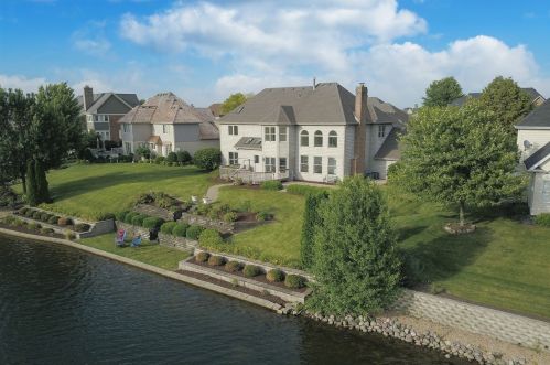 13238 Lakepoint Dr, Plainfield, IL 60585-7985