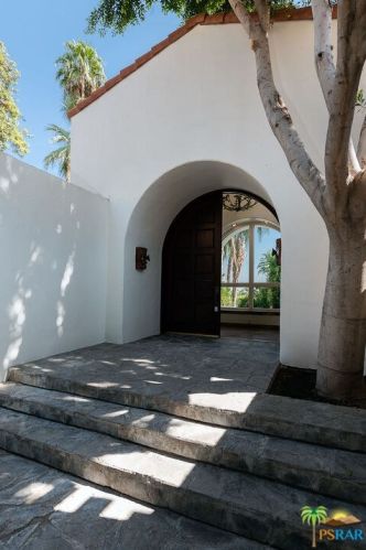 294 Crestview Dr, Palm Springs, CA 92264-8970