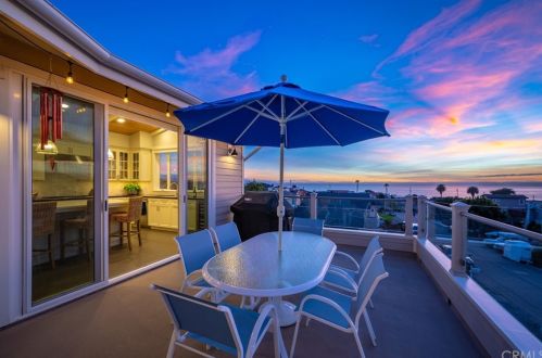 196 F St, Cayucos, CA 93430-1112