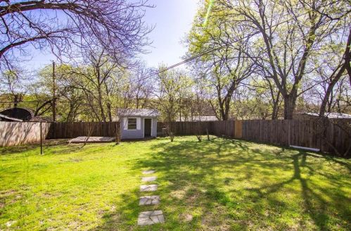 2504 Capri Dr, Fort Worth TX  76114-1725 exterior