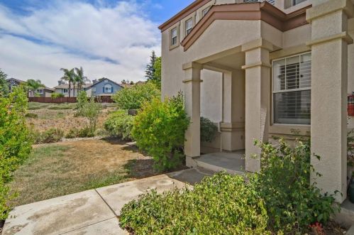 895 Brea Ln, San Jose, CA 95138-1360