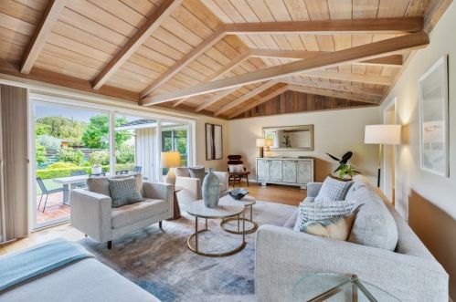 911 Echo Dr, Los Altos CA  94024-4874 exterior