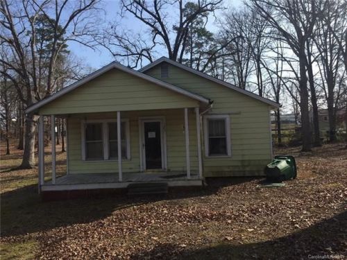 125 Crowell Ave, Albemarle, NC 28001-5311