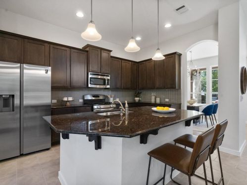 4100 Berkman Dr, Austin, TX 78723-4546