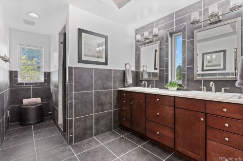 2939 Grant St, Englewood CO 80113-1617 exterior